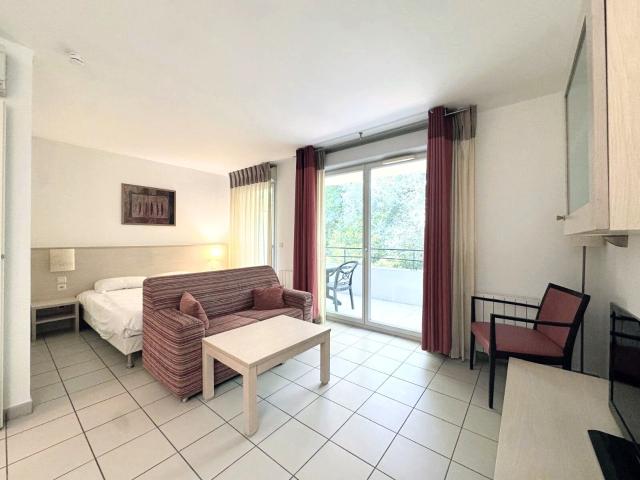 Divonne les Bains Location Appartement 01