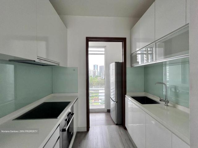 D'ixoras D11, Apartment