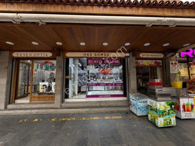 Diyarbakırın En İyi Ticaret Merkezinde Satılık İşyeri!