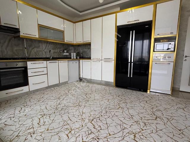 Diyarev Gayrimenkulden Satılık 3+1 Daire