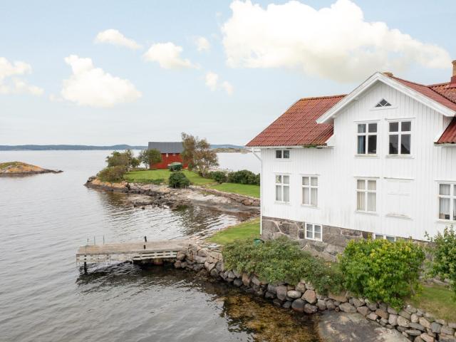 Djupviksvägen 90