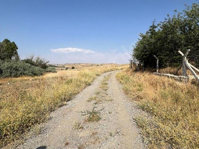 DOĞUŞ BEY GAYRİMENKUL HASANOGLAN TEK PARSEL ARSA 570 M2 SATILIK