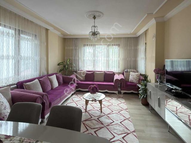 Doğu Gayrimenkulden Akçaabat Yenimahallede Satılık 2+1 Daire