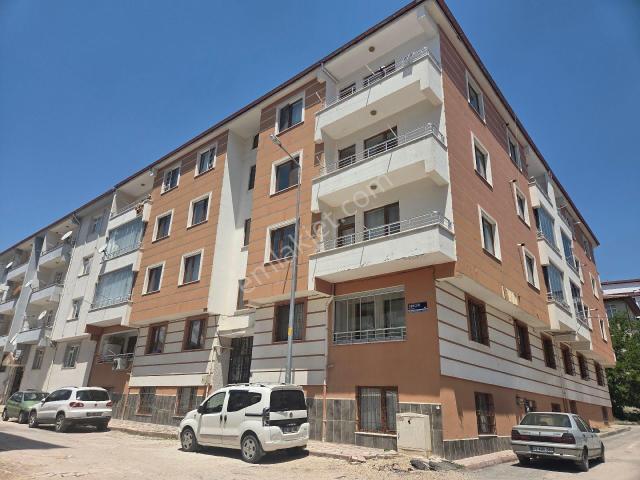 Doğukan Emlak | Real Estate Üniversite Hastanesine Yakın 3+1 Kiralık Daire
