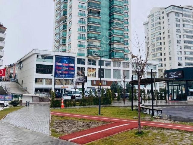 Doğukent Bulvarı'nda Site Konseptli Lüx Daire