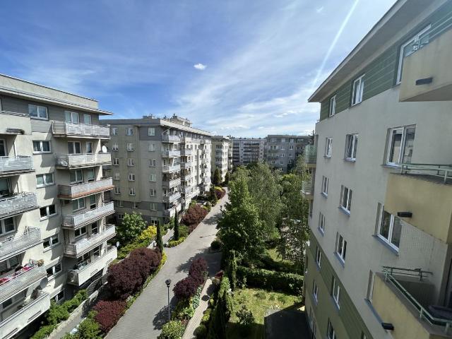 Do wynajęcia w kompleksie apartamentowym 2 pokojowe mieszkanie 42 m2, Warszawa Ursus
