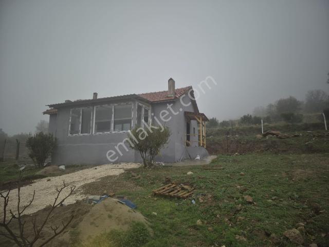 Doğa Harikası 3190m2 Bahçede 95m2 Müstakil Bağ Evi Satılık