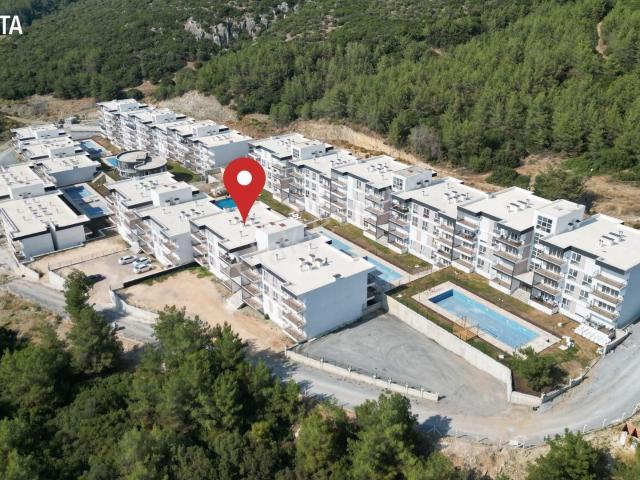 Doğa İçerisinde Kompleks Sitede Satılık 1+1