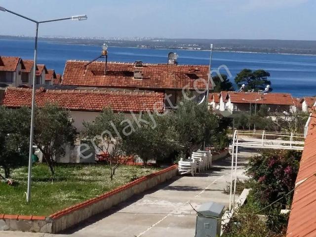 Doğa Ve Denizin Eşsiz Birleşimi Akbük Çamlıkoy Sitesi