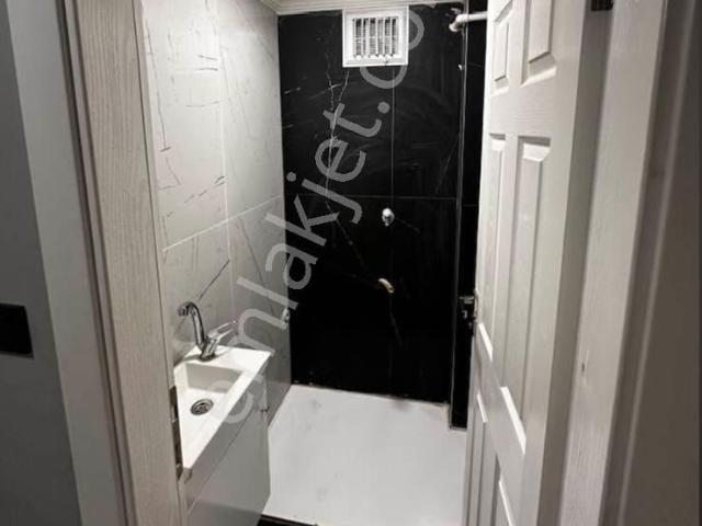 Doğakent Sitesi'nde Kiralık 3+1 | Tadilatlı, Oturuma Hazır