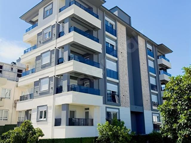 DOĞALGAZLI HAVUZLU ULTRA LÜKS DAİRE