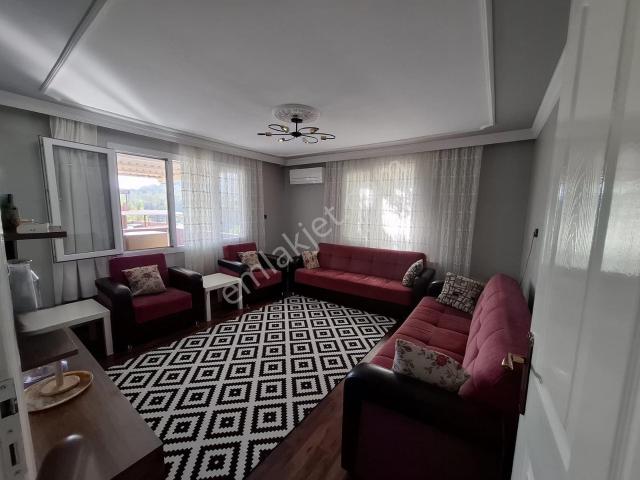 Doğançayda Fırsat | 2 Bağımsız Daire | 479 M2 Arsa