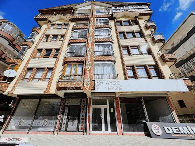 Doğan Emlaktan Cadde Üstü Yüksek Kira Getirili Dükkan !