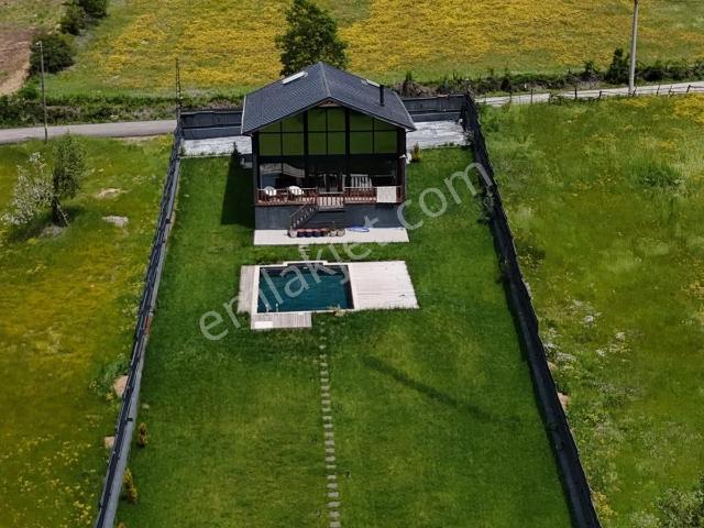 Doğanın Kalbinde 1.600 M2 Arsa İçinde Ultra Lüks Satılık Villa