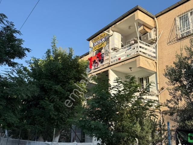 Doğan'dan 19 Nolu Cadde Üzerinde 1+1 Doğalgazlı Ön Cephe Bakımlı