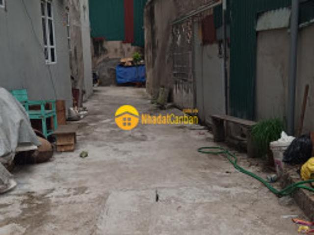 Do chuyển đổi công việc nên cần bán nhà 3 tầng tại tdp cộng hoà phường bần 0828218