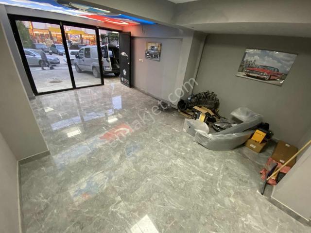 Doğdu Emlak'tan İşlek Cadde'de Ful Yapılı Dükkan