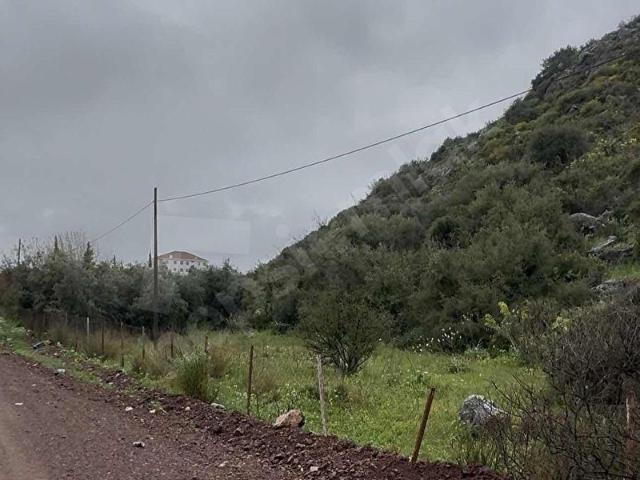 Döşemealtı Çığlıkta Yol Cepheli, Emsalsiz Nitelikte Köşe Parsel