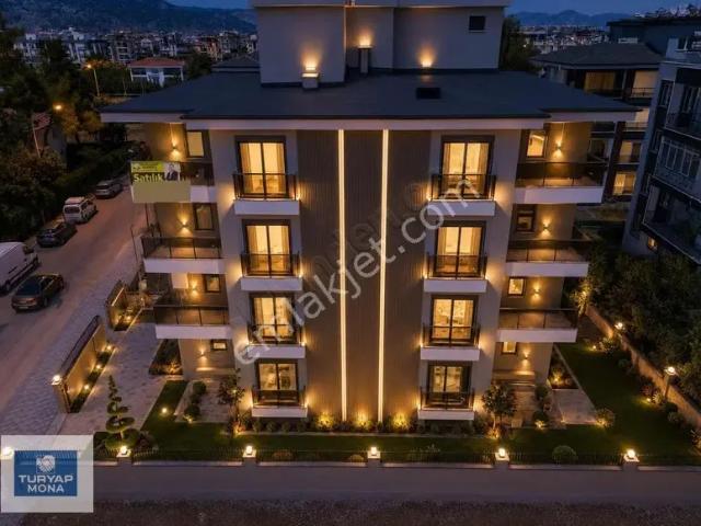 Döşemealtı'nın Kalbinde Emniyet Yanı 1. Sınıf İnşaat Sıfır Daire