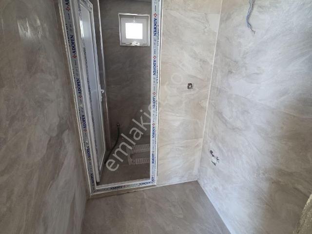 Döşemealtı Sanayisinde Kiralık 900 M2 İşyeri