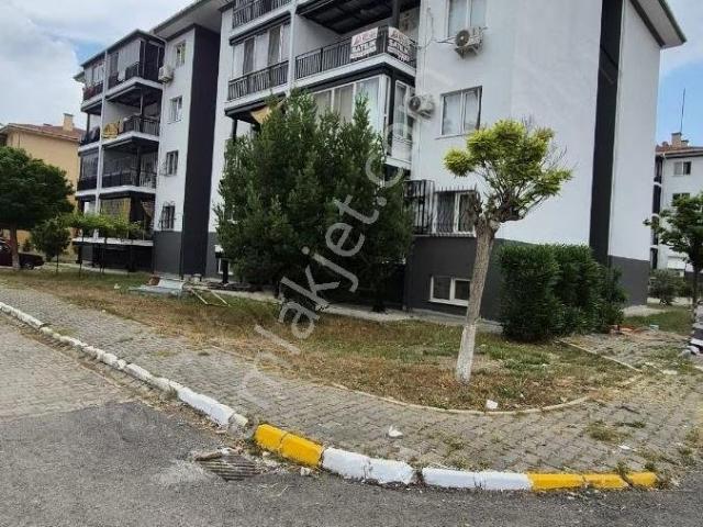Döşemealtı Çıplaklı Toki Konutları'nda Ara Kat, 1+1 Satılık