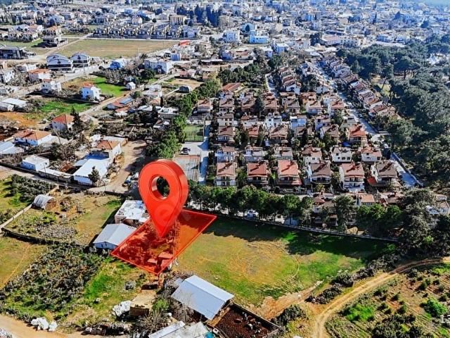 Döşemealtı Yalınlı Satılık Villa Arsası Orman Yanı