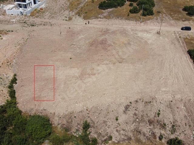 DÖŞEMEALTI DAĞBELİNDE 0.40 EMSAL 2KAT İMARLI SATILK KÖŞE PARSEL