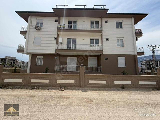 DÖŞEMEALTI ÇIPLAKLI DA CADDE ÜSTÜ 2+1 SATILIK DAİRE