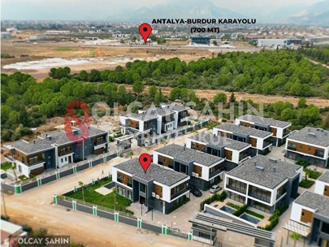 DÖŞEMEALTI ÇIPLAKLI HELMANN CARPE DİEM'DE 5+1 KÖŞE VİLLAVİDEOLU