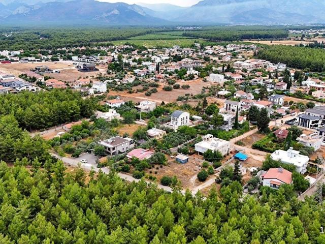 DÖŞEMEALTI YALINLI MH 450M2 ORMANA CEPHE SATILIK VİLLA ARSASI