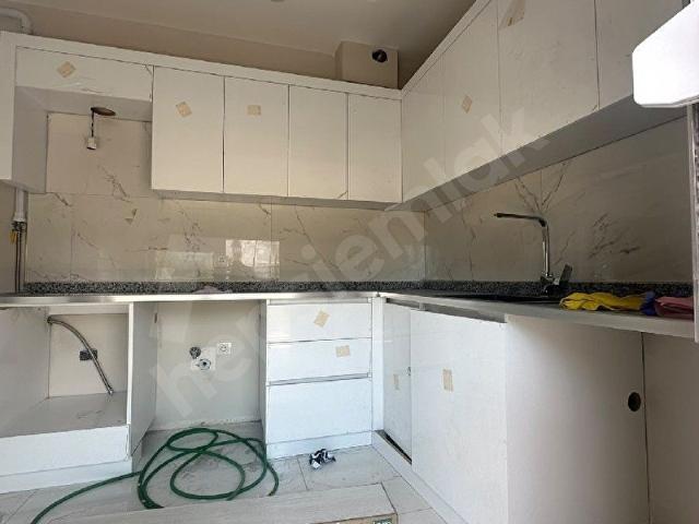 DÖŞEMEALTI YENİKÖY SIFIR BİNA YÜKSEK GİRİŞ DAİRE