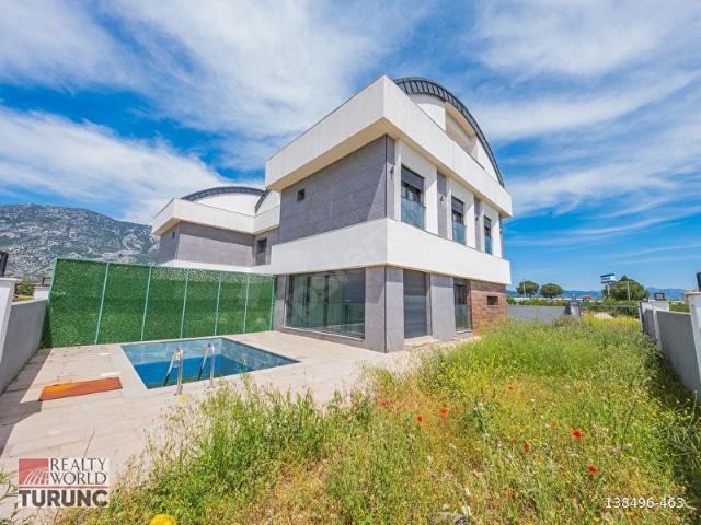 DÖŞEMEALTI YENİKÖYDE SATILIK 4+1 MÜSTAKİL HAVUZLU TRİPLEKS VİLLA