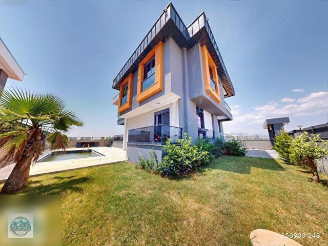 DÖŞEMEALTINDA EŞŞİZ TASARIM, FULL DONANIMLI ULTRA LÜX VİLLA
