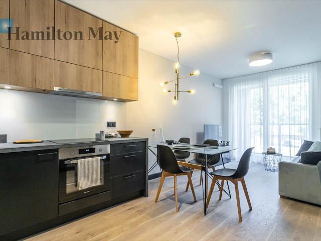 Do sprzedania nowoczesne 2 pokojowe mieszkanie 41,5 m² z balkonem w Warszawie