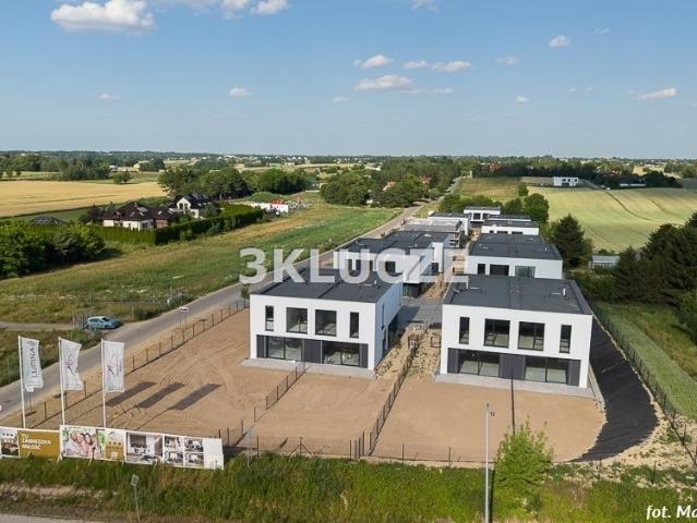 Do sprzedania nowoczesny dom bliźniak 175 m² z garażem w Lublinie