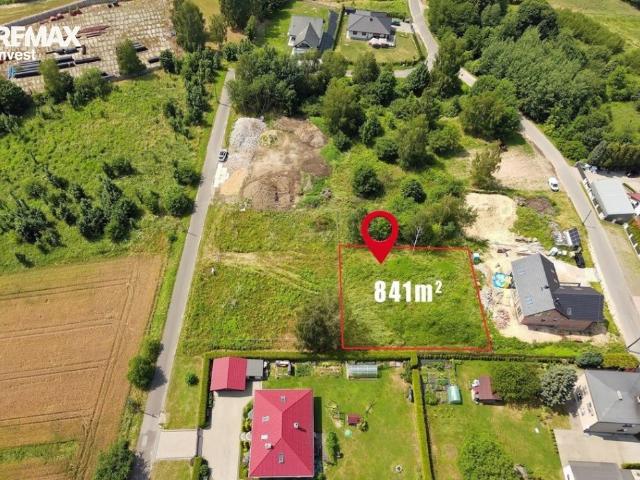 Do sprzedania działka 841 m² w Mikołowie z płaskim terenem
