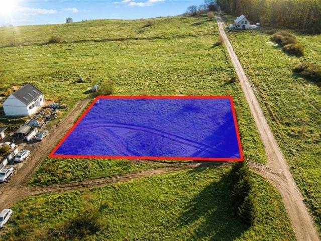 Do sprzedania działka budowlana 1124 m² w Manowie