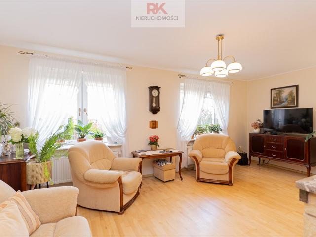 Do sprzedania dom bliźniak 192 m² z ogrodem i garażem