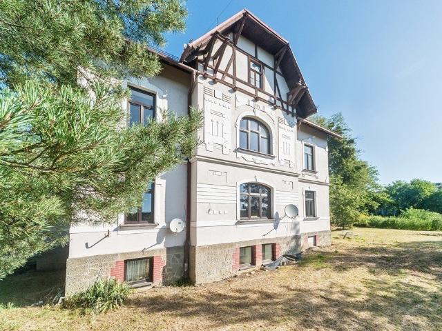 Do sprzedania historyczna rezydencja 550 m² w Cieszynie