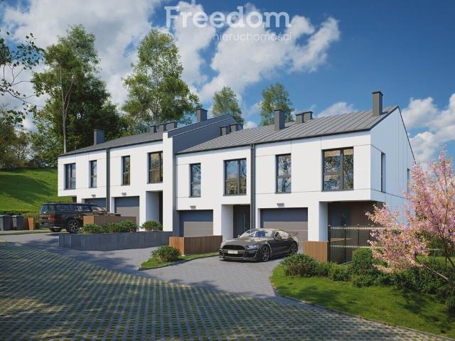 Do sprzedania przestronny dom 118 m² z tarasem w Straszynie
