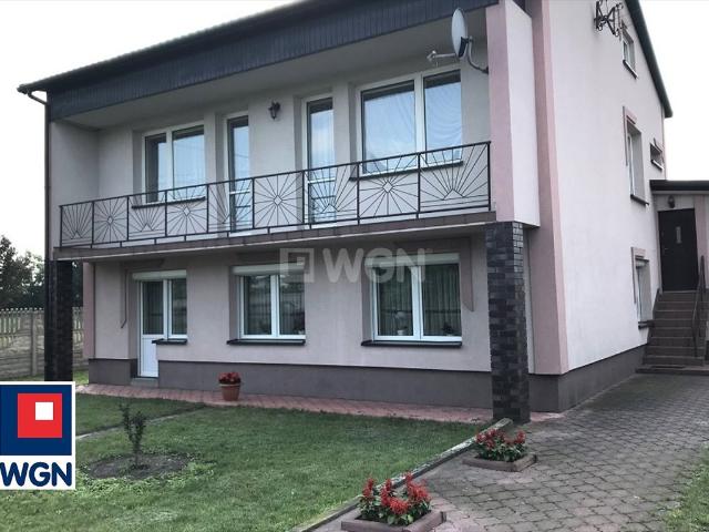 Do sprzedania przestronny dom 180 m² w Seceminie