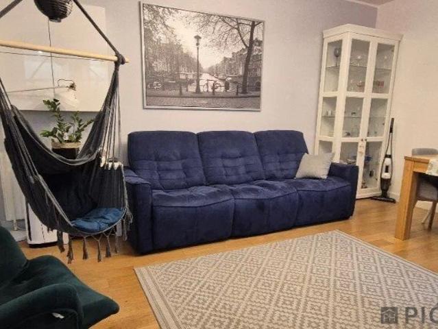 Do sprzedania przestronne 3 pokojowe mieszkanie 67 m² w Warszawie