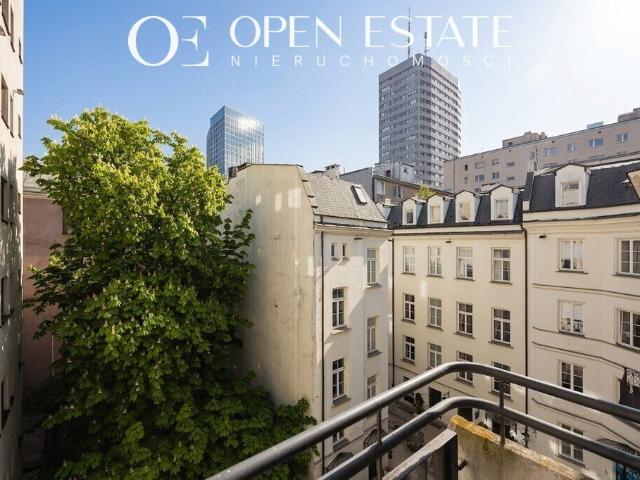 Do sprzedania przestronne 74,9 m² mieszkanie 3 pokoje z balkonami w centrum Warszawy