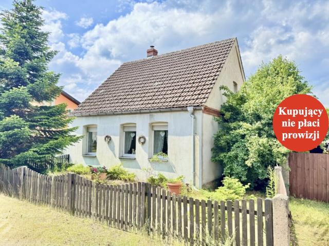 Do sprzedania przytulny dom 55 m² z potencjałem w Sandförde