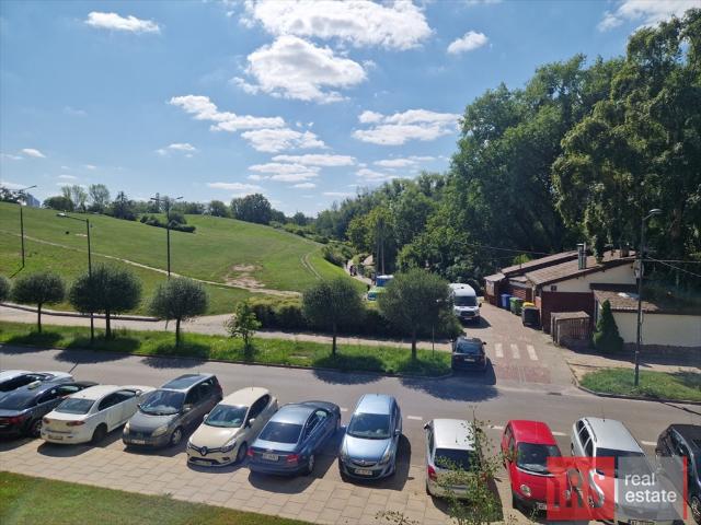 Do sprzedania 2 pokojowe mieszkanie 49 m² w Warszawie