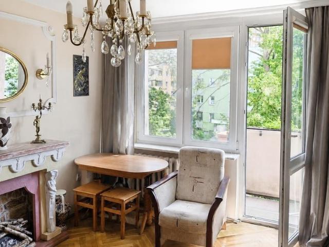 Do sprzedania 3 pokojowe mieszkanie 47,5 m² z balkonem