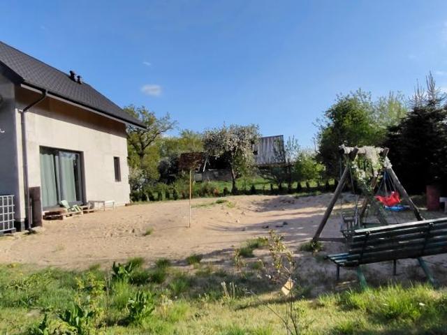 Dom 106 m², Dominek