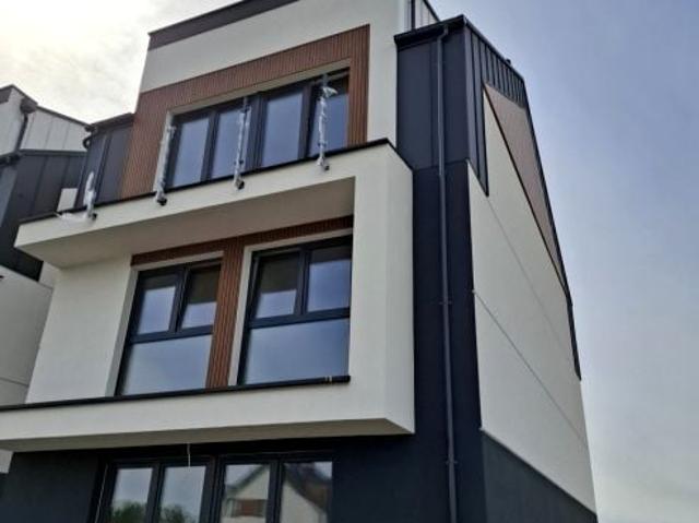 Dom 102 m², Łoziska