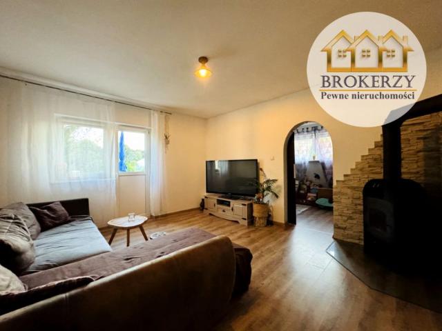 Dom 102,60 m², Uradz