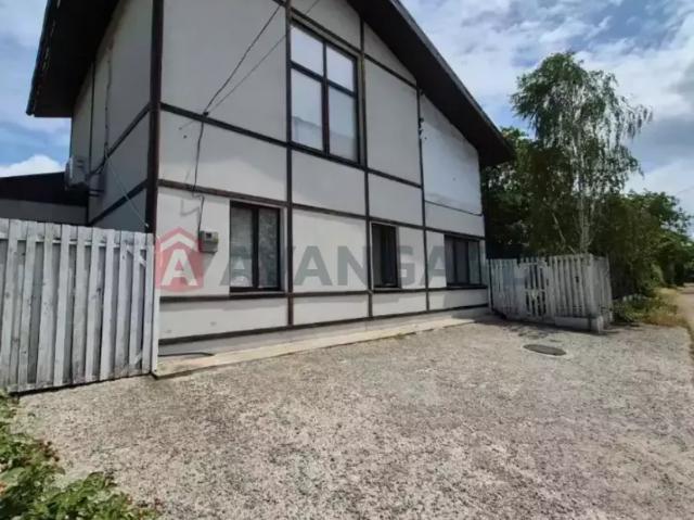 дом 115 m2 Город и пригород